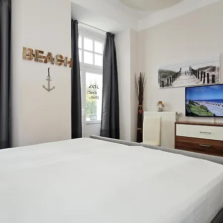 Apartamento Haus Am Park 25 Ostseebad Kühlungsborn