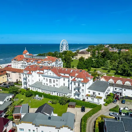 Haus Am Park 25 アパート Ostseebad Kühlungsborn